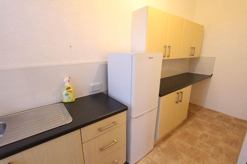 Trinity Road, Bootle 2 bed flat £475 pcm (£110 pw)