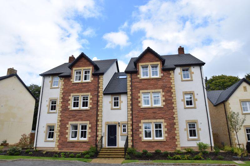 20 Elphinstone Crescent, Biggar 2 bed apartment £149,950
