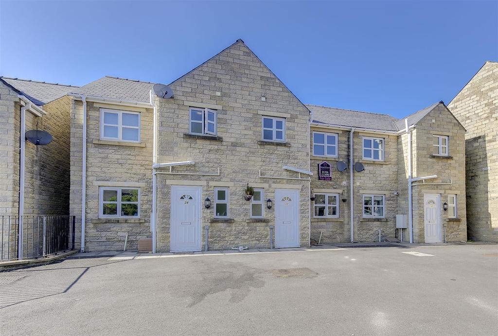 Maple Street, Clayton Le Moors, Accrington 3 bed townhouse £125,000