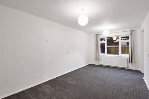19 Dillwyn Close, London, SE26 4DD