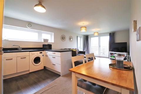 32 Hyde Grove, Dartford, DA1 5GE