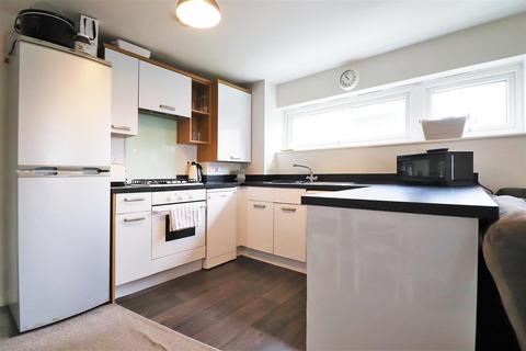 32 Hyde Grove, Dartford, DA1 5GE