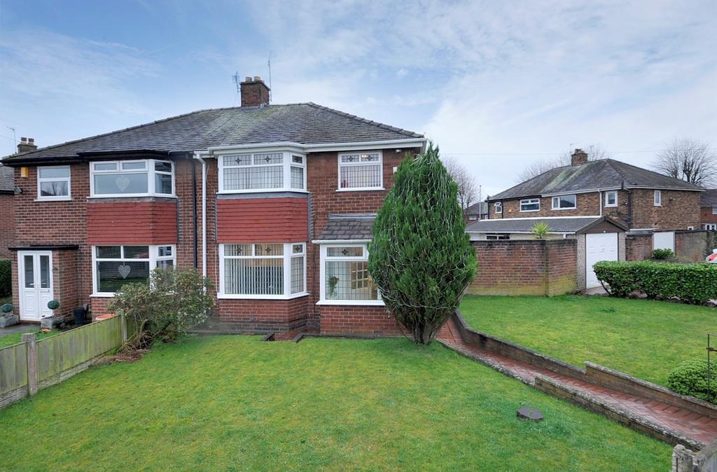 Derek Avenue, Warrington, WA2 3 bed semidetached house £185,000