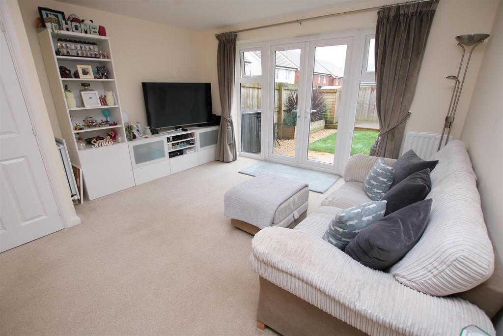 Living Room.JPG