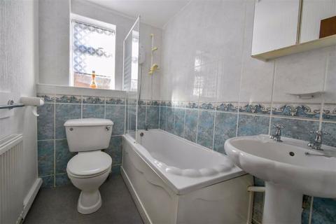46 Bannister Drive, Hull, HU9 1EJ