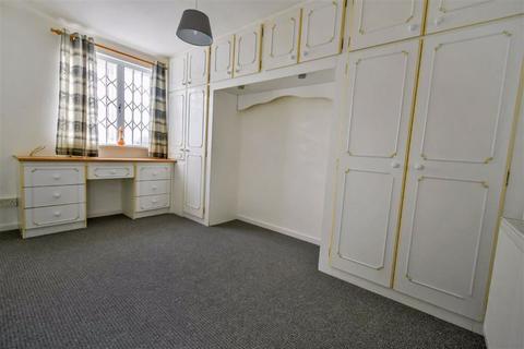 46 Bannister Drive, Hull, HU9 1EJ