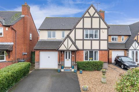 10 Beach Close, Evesham, WR11 1GH
