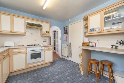 10 Beach Close, Evesham, WR11 1GH