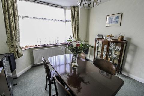 84 Batsford Road, Coventry, CV6 1AP