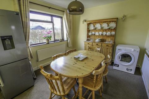 84 Batsford Road, Coventry, CV6 1AP