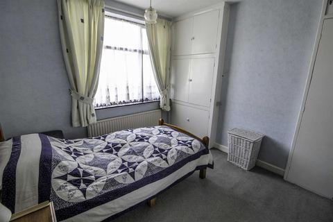 84 Batsford Road, Coventry, CV6 1AP