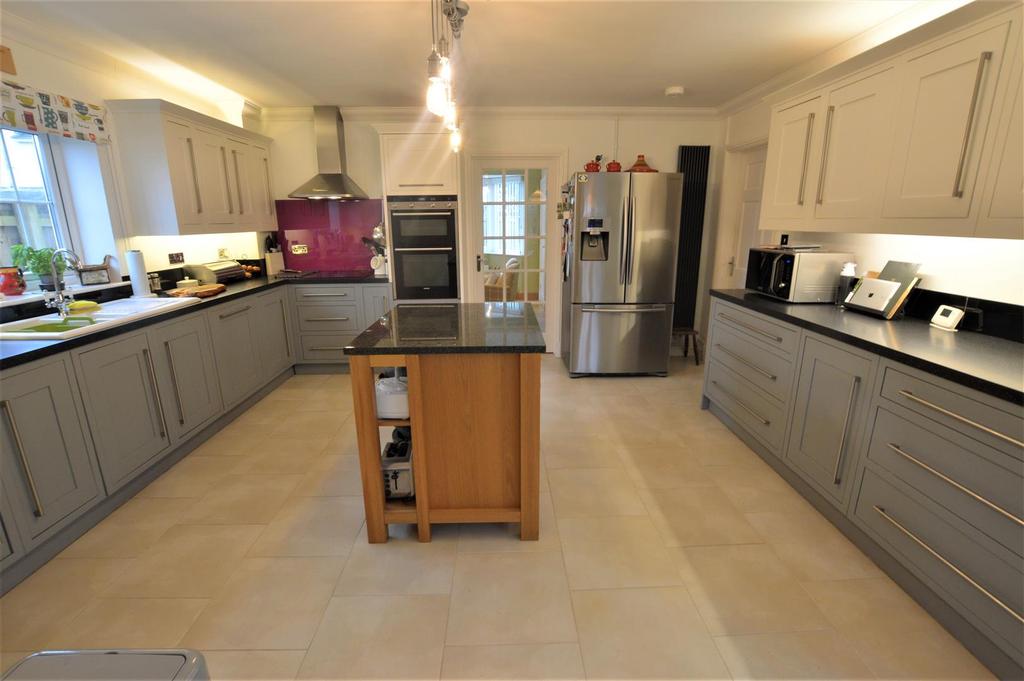 Kitchen Diner1.JPG