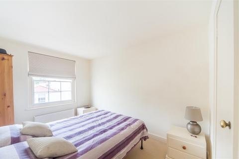 92 Princess Victoria Street, Bristol, BS8 4DB
