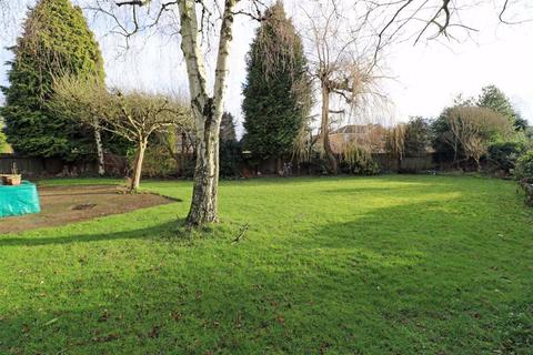 6 Almond Grove, Warwick, CV34 5TB