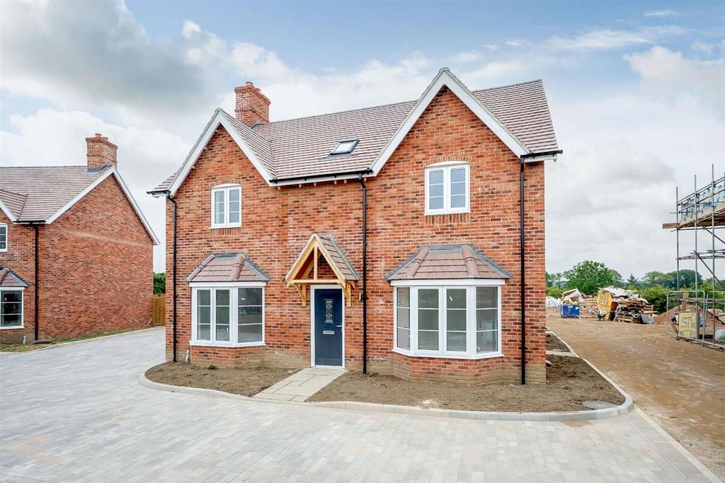 Thurlaston, Rugby, Warwickshire, CV23... 4 bed detached house £630,000