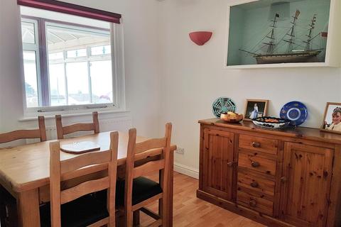 17 Ocean View, Polruan, Fowey, PL23 1QJ