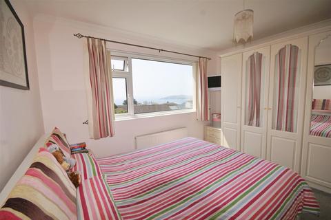 17 Ocean View, Polruan, Fowey, PL23 1QJ