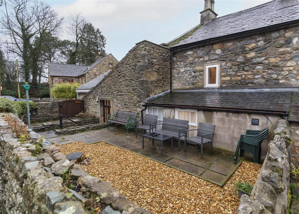 Cottage - Outside