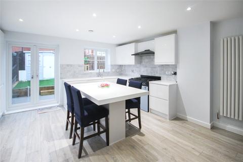11 Hart Close, Royal Wootton Bassett, Swindon, SN4 7FN