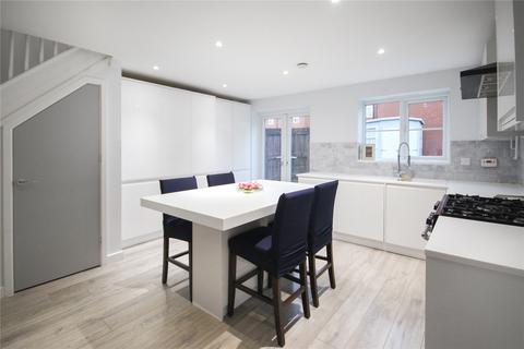 11 Hart Close, Royal Wootton Bassett, Swindon, SN4 7FN