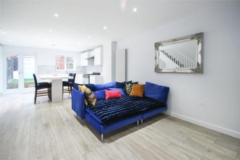 11 Hart Close, Royal Wootton Bassett, Swindon, SN4 7FN