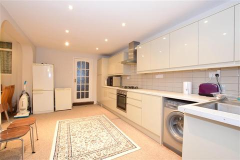 35 Toronto Road, Ilford, IG1 4RA