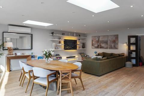 undefined, Theobald Street, Borehamwood