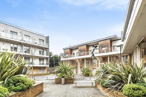 Flat 5, Trent House, 5 Kidwells Close, Maidenhead, SL6 8FU