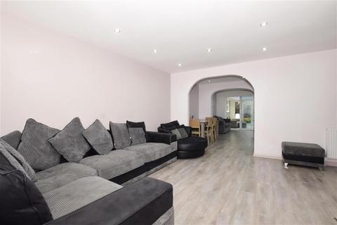 17 Claydon Drive, Croydon, CR0 4QX