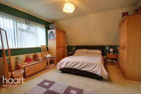 10 Birchdale, Hullbridge, Hockley, SS5 6LY