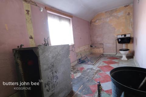 354 Turnhurst Road, Packmoor, Stoke-on-trent, ST7 4QQ