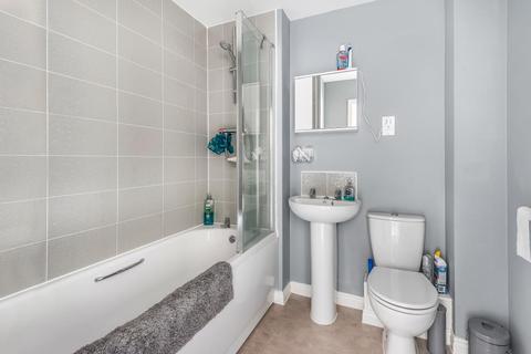 60 Diamond Drive, Didcot, OX11 6FH