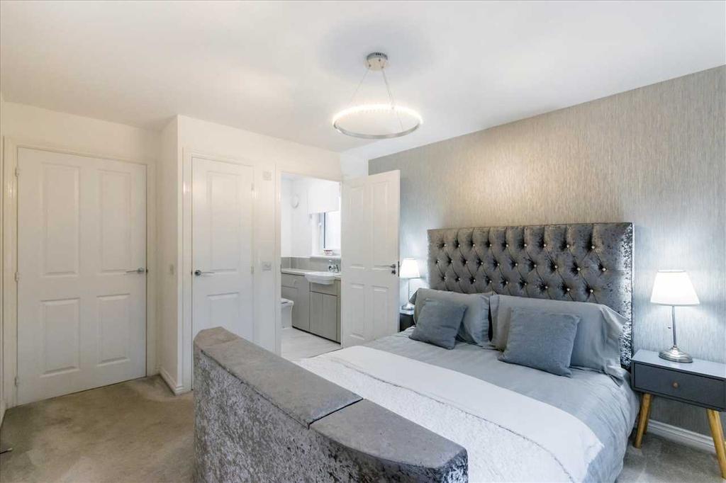 Bedroom One (2)