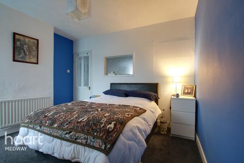 8 Albany Road, Gillingham, ME7 4HS