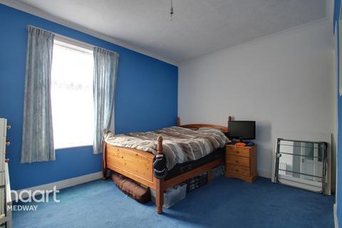 8 Albany Road, Gillingham, ME7 4HS