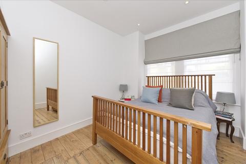 77 Adelaide Grove, London, W12 0JX