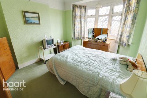 22 Trinity Road, Ilford, IG6 2BQ