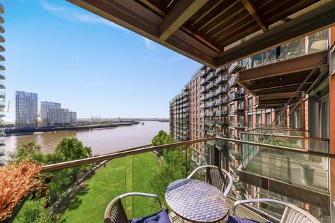 2 bedroom apartment to rent, New Providence Wharf, Fairmont Avenue, London, E14