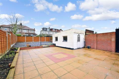 104 Ardwell Avenue, Barkingside, Ilford, IG6 1AP