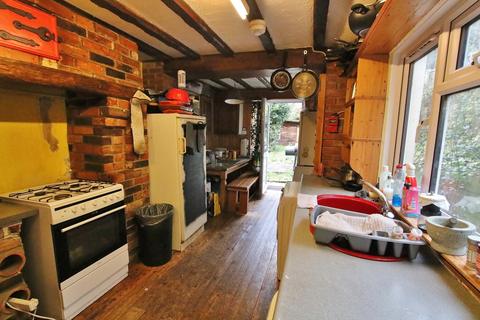 19 Cliff Road, Southampton, SO15 1JN