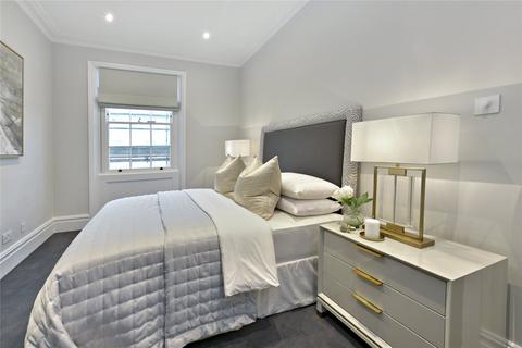 2 bedroom flat to rent, Chesham Street, London