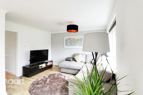 6 Tameton Close, Luton, LU2 8UX