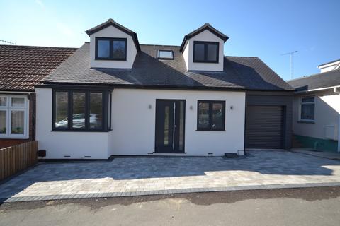 35 Crown Road, Billericay, CM11 2AE