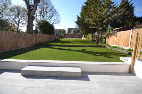 35 Crown Road, Billericay, CM11 2AE
