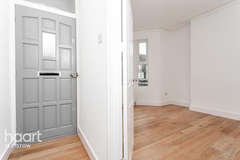 16 Donald Road, London, E13 0QE