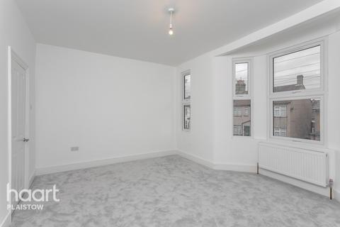 16 Donald Road, London, E13 0QE