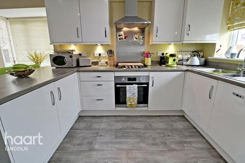 10 Cherry Paddocks, Cherry Willingham, Lincoln, LN3 4GW