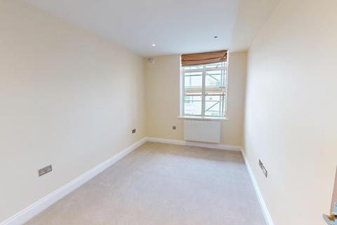 2 bedroom flat to rent, Western Road