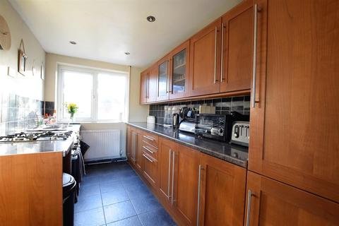 98 Bellingham Road, Scunthorpe, DN16 1RR