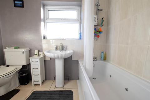 98 Bellingham Road, Scunthorpe, DN16 1RR